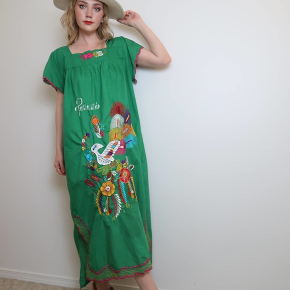 na Dresses & Skirts - Vintage 70s green Panama embroidered kaftan dress